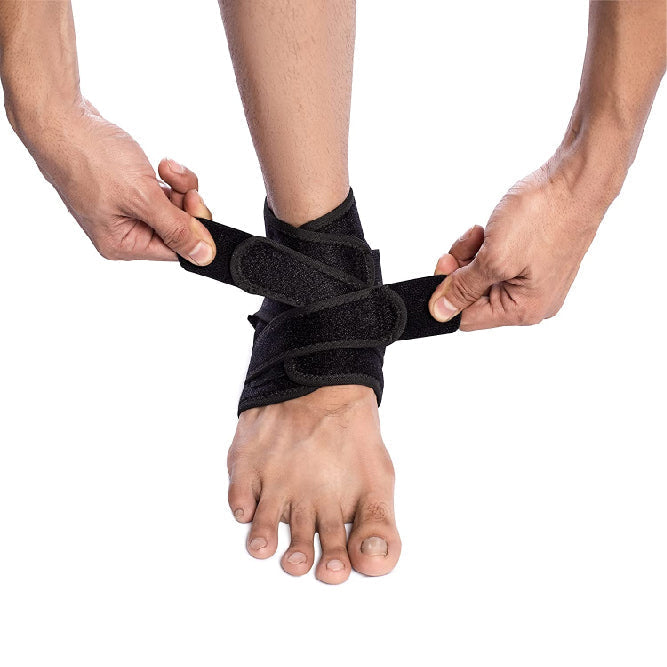 FOVERA Ankle Support Compression Brace for Injuries, Ankle Protection (1 Pc)
